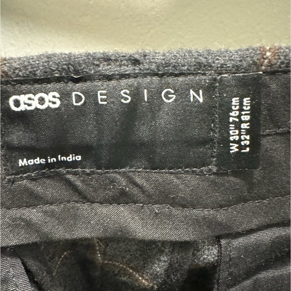 ASOS Design Tapered Wool pleated pant - Picture 3 of 4